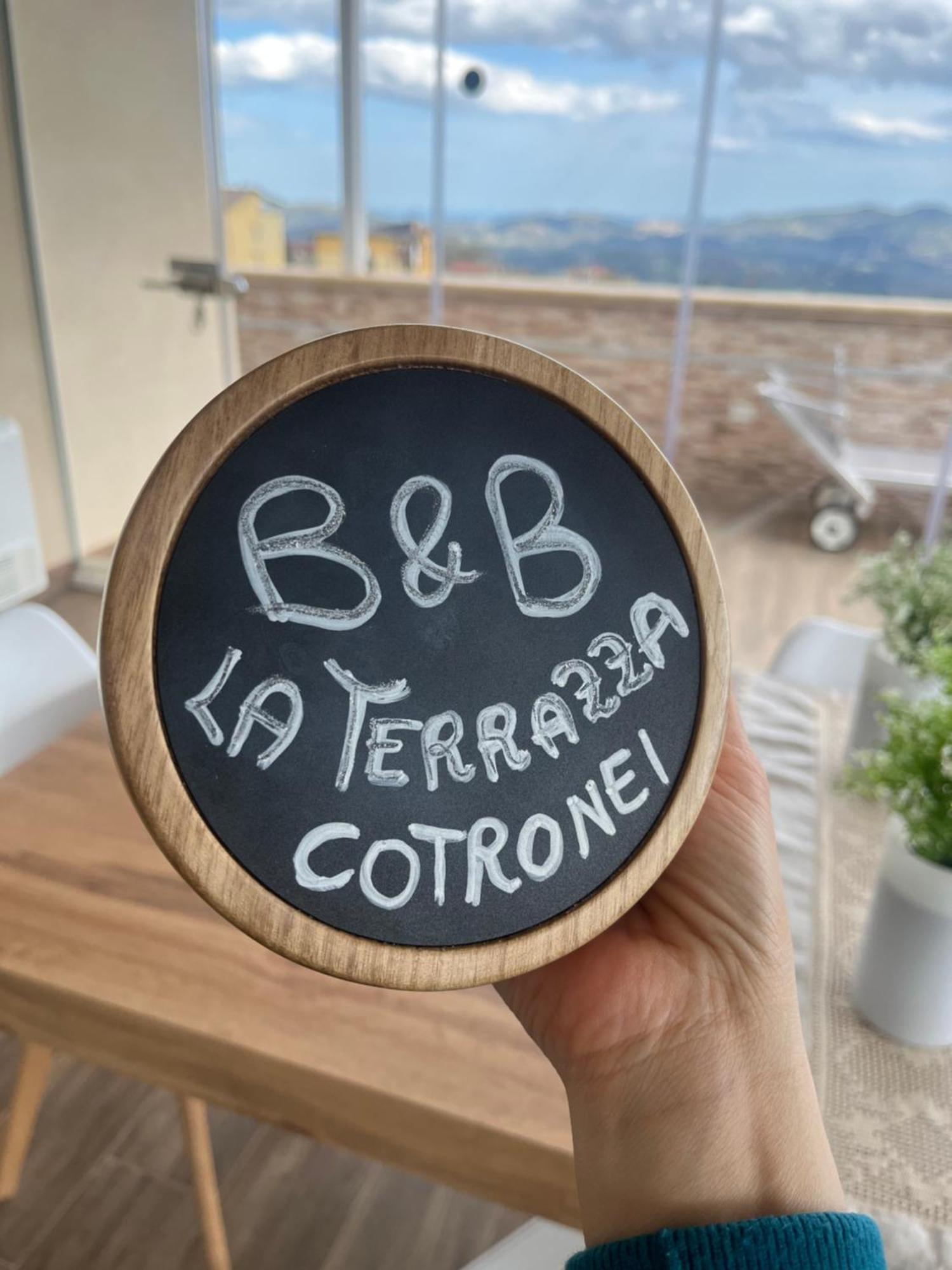 B&B La Terrazza Polifrone Cotronei Luaran gambar